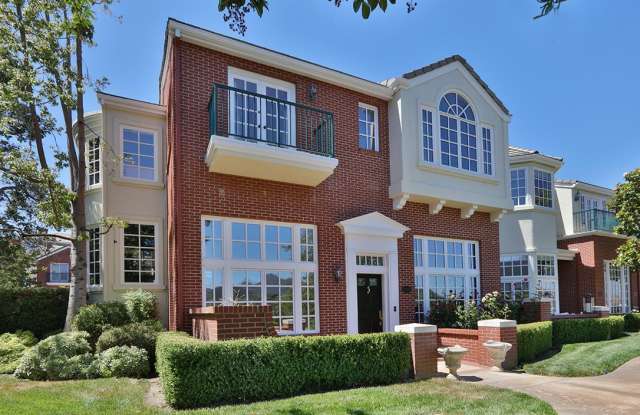 2442 Swanfield Court photos photos