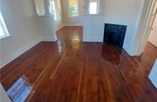 1101 L B LANDRY Avenue Gallery 2