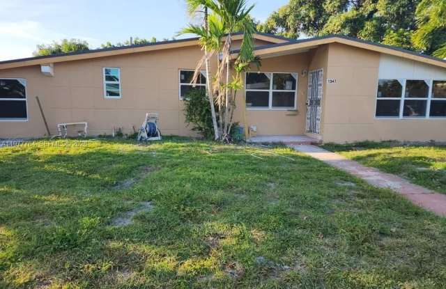 1341 NW 175th Ter photos photos 1341 NW 175th Ter photos photos