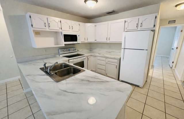 492 Del Monte Road photos photos