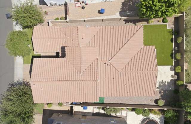 923 W YELLOWSTONE Way Gallery 3