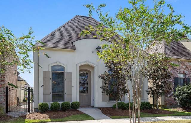 Fantastic 4 Bedroom on the Lake  includes Community Pool photos photos