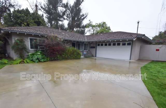 4355 WHITTIER CT photos photos