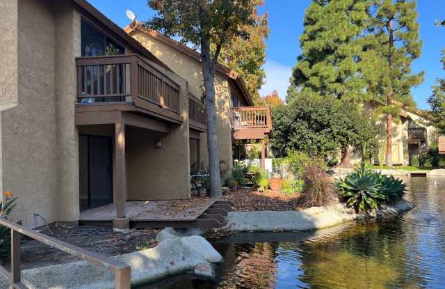 2 bedroom, 1.5 bath townhouse in the heart of Irvine! - 208 Tangelo, Irvine, CA 92618