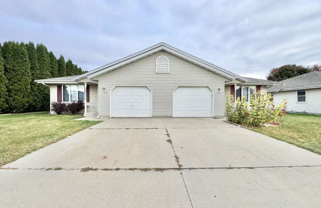 1124-1126 Brown Drive - 1124 photos photos