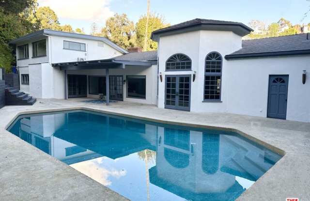 159 N THURSTON AVE - 159 North Thurston Avenue, Los Angeles, CA 90049