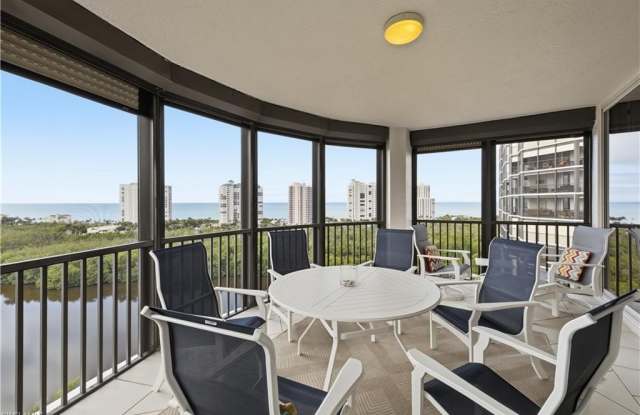 8990 Bay Colony Dr Gallery 4