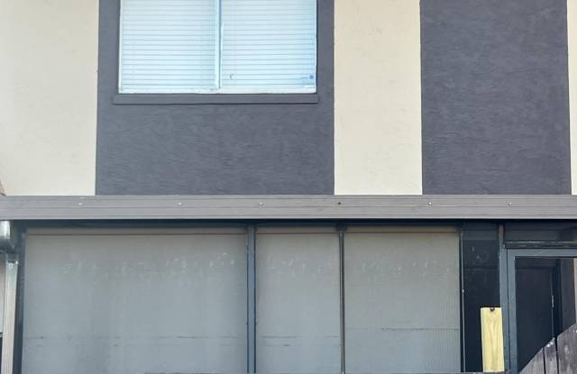 2110 Sherwood Forest Boulevard photos photos