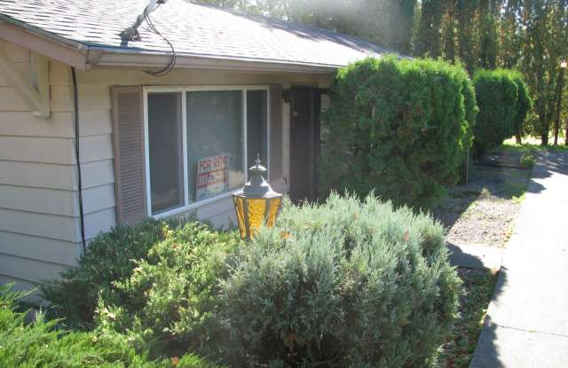 9509 SW Hall Blvd ~ Spacious 2 Bedroom duplex - 9509 Southwest Hall Boulevard, Metzger, OR 97223