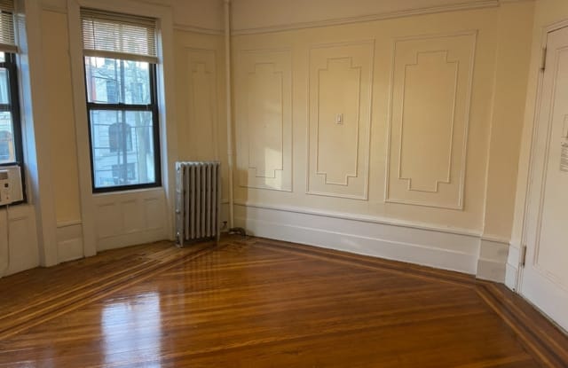 558 7th Street - 558 7th Street, Brooklyn, NY 11215