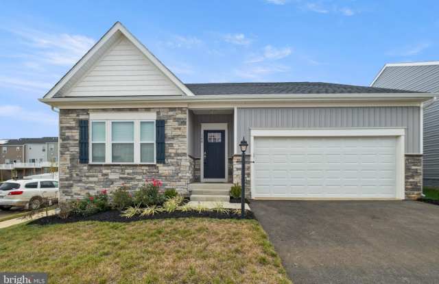 148 HUNTWELL W Boulevard photos photos