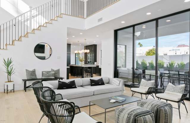 5620 E MONTEROSA Street Gallery 4