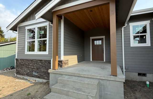 Newly Built Home in Birch Bay Village! photos photos