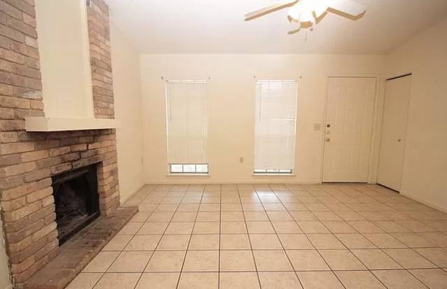 9617 Golden Bend Gallery 2