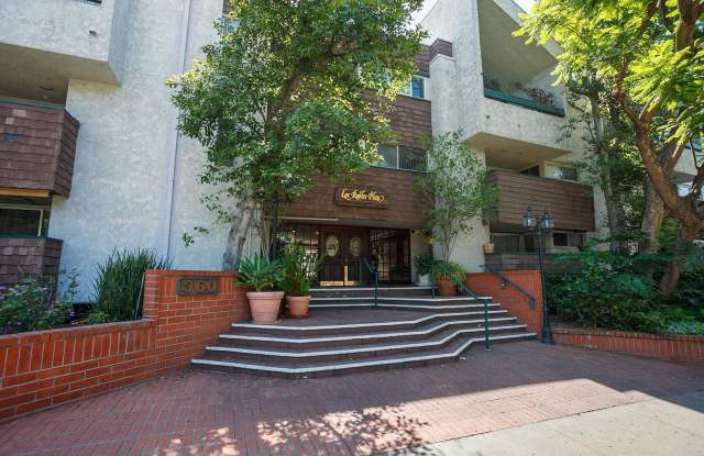 Newly Renovated 2 Bed + 2 Bath Condo in Prime Pasadena Location photos photos