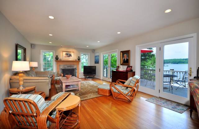 72 Sandy Beach Road Gallery 3