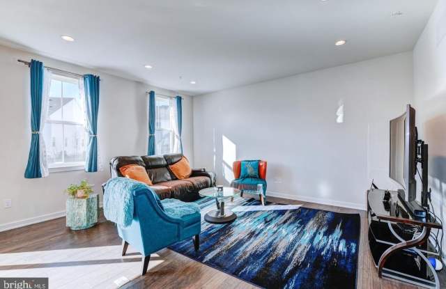 204 WYSTONE Court Gallery 3