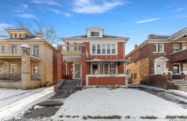 2015 Gladstone Street photos photos