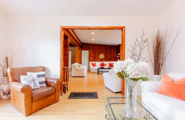 9448 Hillrose Street photos photos