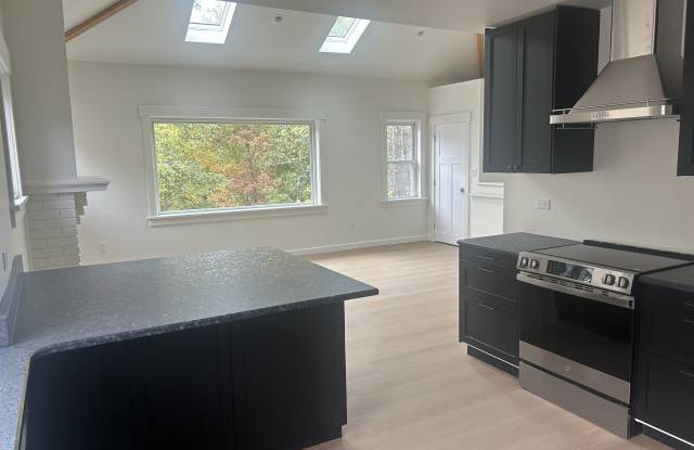 1027 Lancaster Avenue photos photos