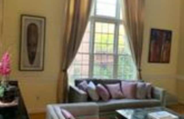 10403 DEMOCRACY LANE Gallery 4