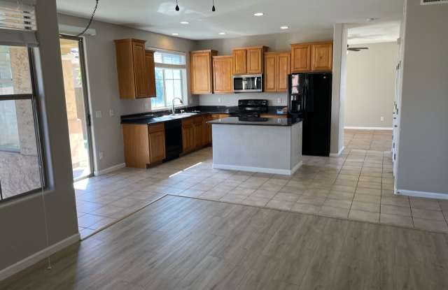 13625 W Cypress St - 13625 West Cypress Street, Goodyear, AZ 85395