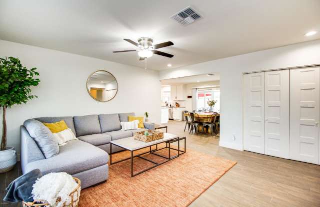 8026 E MONTE VISTA Road Gallery 4