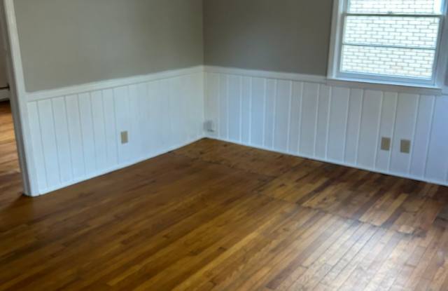 3 Bedroom/ 1 bath Home Gallery 3