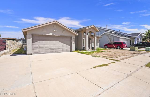 14069 LAGO SECO Drive Gallery 2