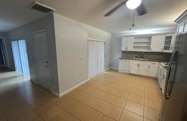 417 4th Lane photos photos