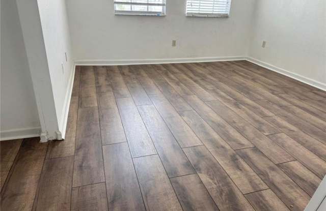 7020 Ambrosia Ln Gallery 4