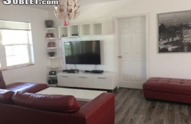 1400 Ne 4thave - 1400 Avenue E Northeast, Winter Haven, FL 33881