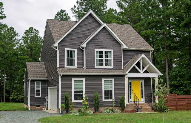 Dog-Friendly Louisa County Home on 1.5+ Acres photos photos