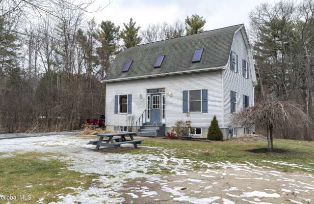 4 Easy Street photos photos