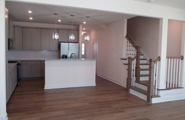 2085 Paddlers Cove Drive Gallery 2