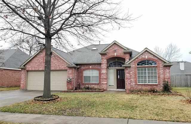 832 Snapdragon Lane - 832 Snapdragon Lane, Plano, TX 75075