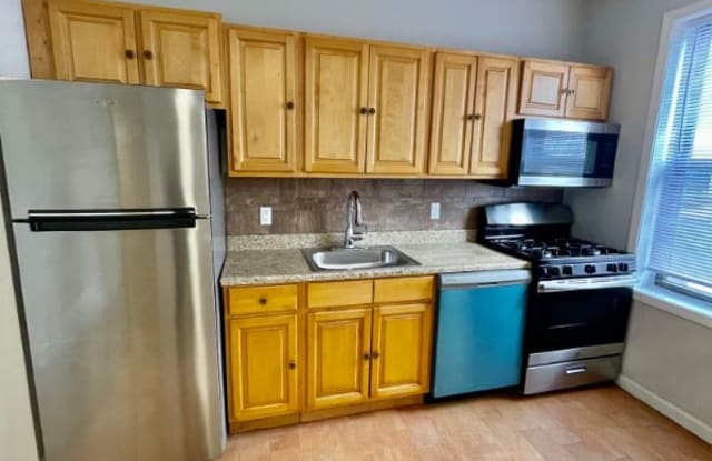 11 Garrison Ave 3C - 11 Garrison Avenue, Jersey City, NJ 07306