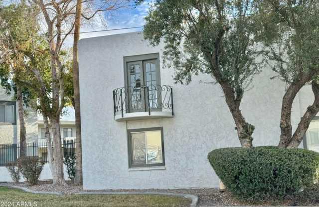 3313 N 68th St Unit 218E Gallery 2