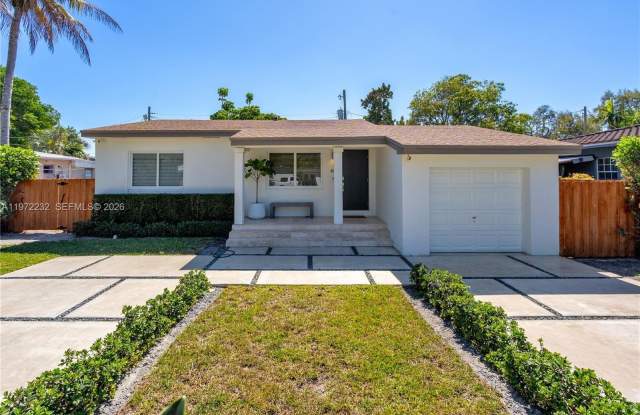 6376 SW 20th St photos photos