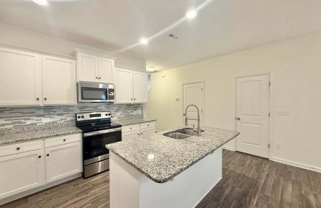 Spacious 3BD, 3.5BA Clayton Townhome with a Large Bonus Space Downstairs and Easy Access to Highways Gallery 4