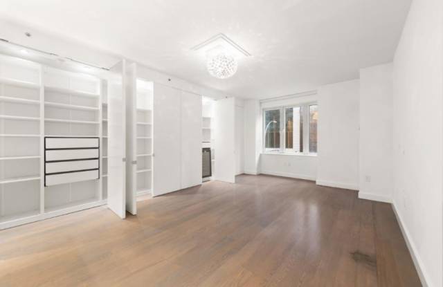 408 East 79th Street Gallery 3
