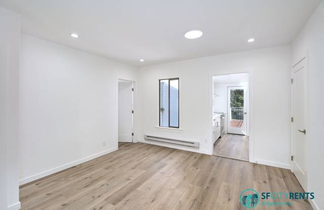 Anza Vista/Lone Mountain: Just Renovated Top Floor w/ Office  Private Deck near Rossi Park Gallery 4