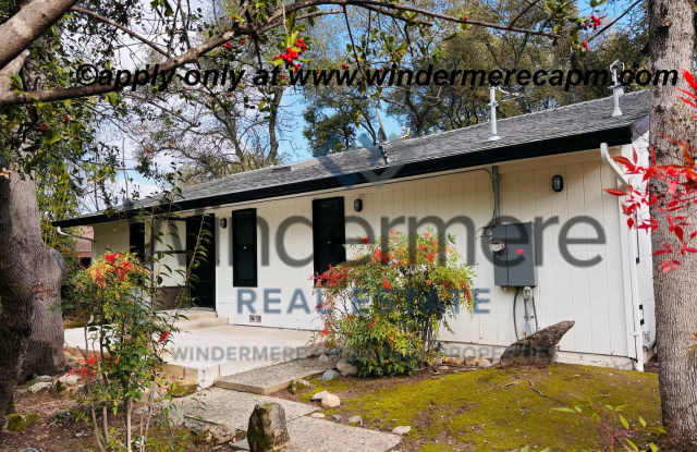 Peaceful Granite Bay Retreat on a Wooded Quarter-Acre Lot w/ Detached Bonus Room!! - 8177 East Granite Drive, Granite Bay, CA 95746