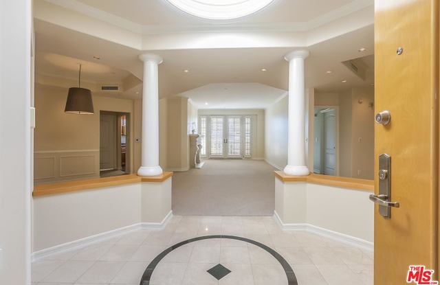 128 North SWALL - 128 North Swall Drive, Beverly Hills, CA 90211