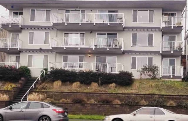 2415 Grand Avenue 2 - 2415 Grand Avenue, Everett, WA 98201