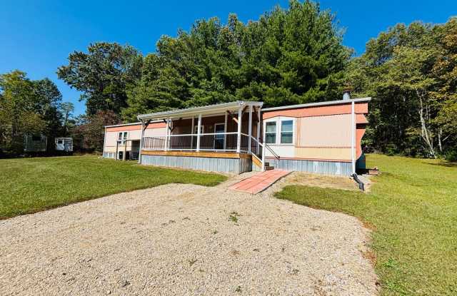 2 Bedroom, 2 Bath House Gallery 3