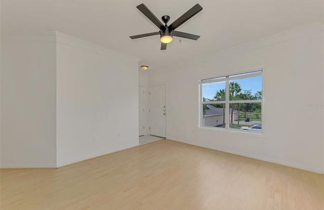 4802 53rd Street West Gallery 4