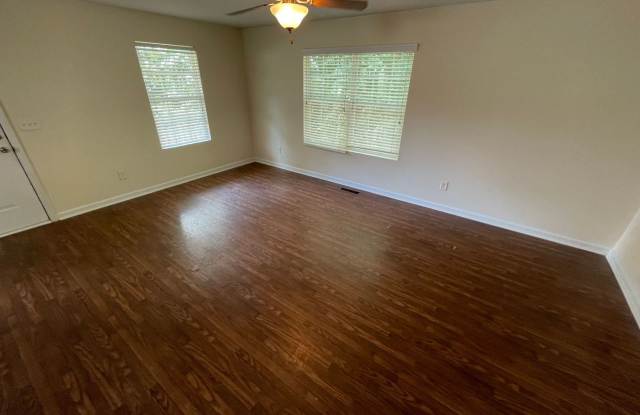 PRE-LEASING FOR AUGUST 6 2027! Gallery 3