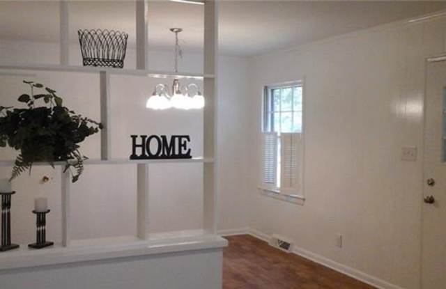 4512 Crestmont Dr Gallery 4
