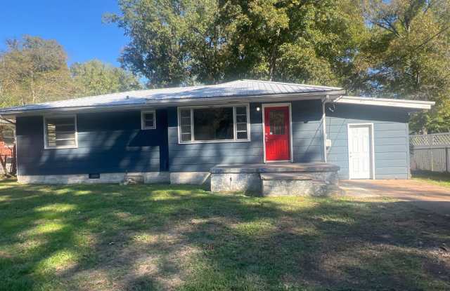 Nice 4 Bedroom Home Rossville Area - 1416 Woody Lane, Walker County, GA 30741
